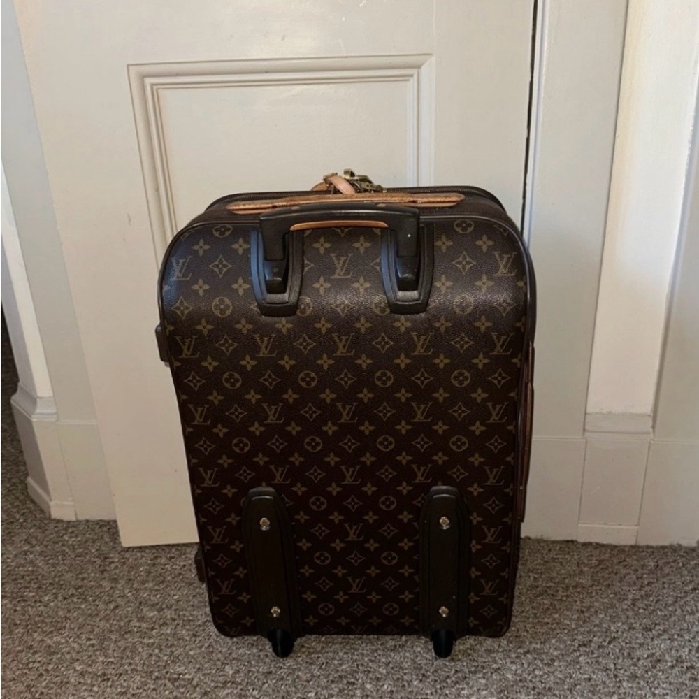 Louis Vuitton Monogram Rolling Suitcase with Vachetta Trim - Brown/Tan - Picture 3 of 9